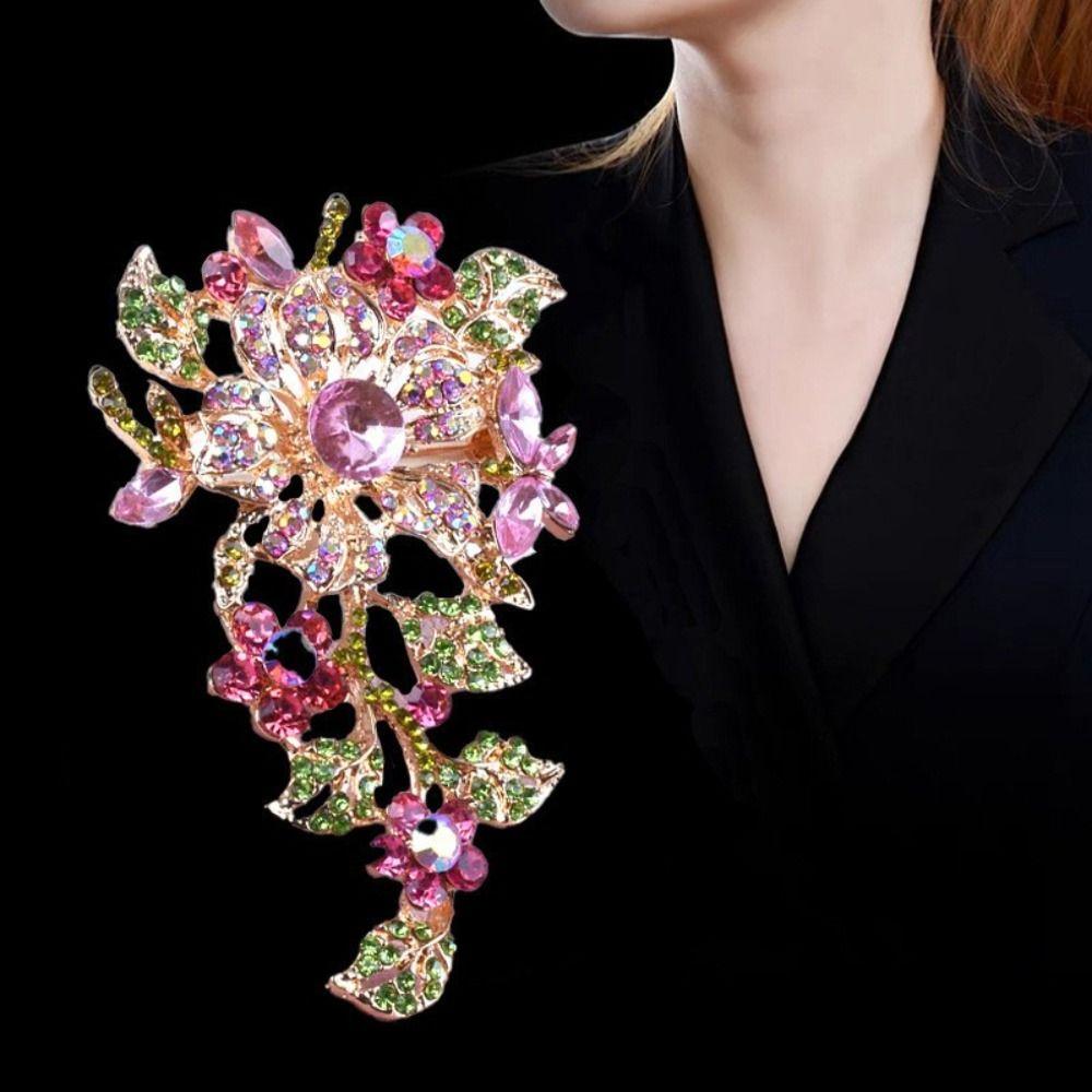 Vintage Luxus Anstecknadel Corsage Schmuckstück Metall Strass Brosche Exquisite Kristall Blume Brosche Anzug