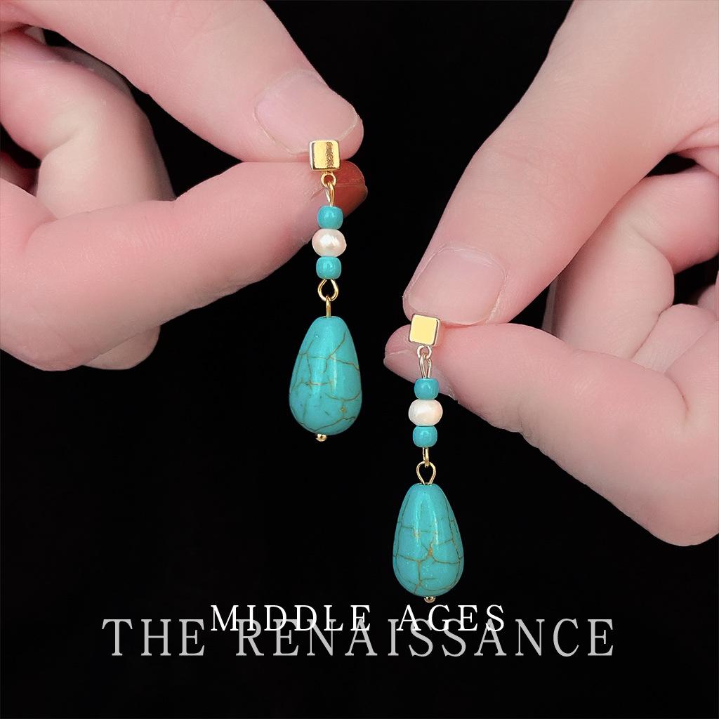 

Literary and retro synthetic turquoise stud earrings, ethnic feng shui drop earrings, earrings.