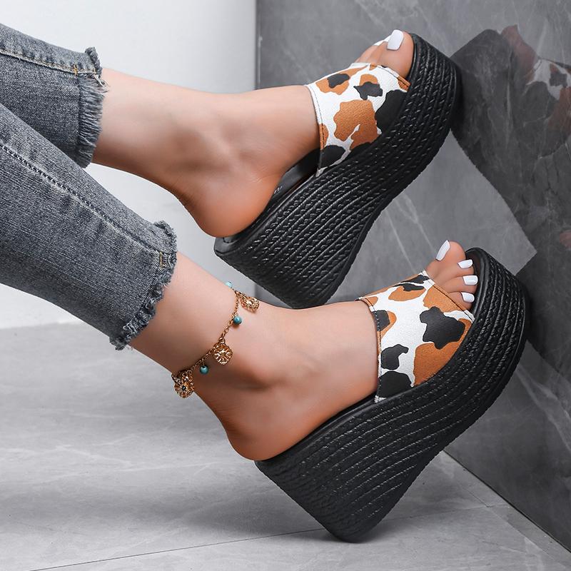 Sequin Slippers Women's 2024 Bling Wedge Platform Slippers Summer Beach Casual Slides Woman Shoes Plus Size 43 Open Toe Footwear