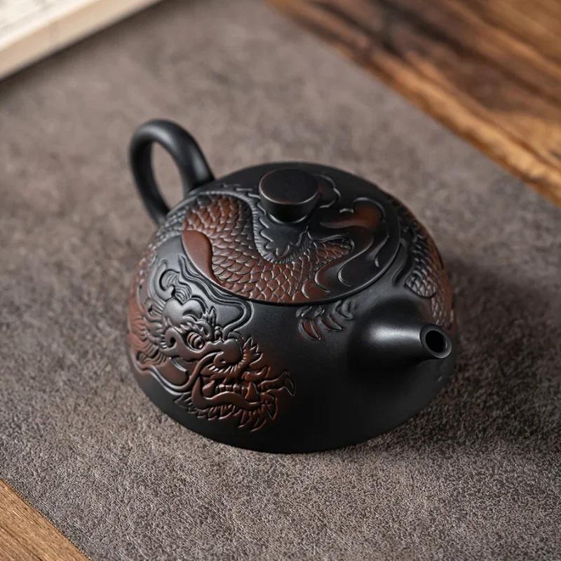 Jianshui Purpurowa Ceramika Rzeźbiony Czajnik z Motywem Smoka Ręcznie Malowany Antyczny Czajnik z Reliefem Czajnik Domowy Zestaw do Herbaty Kungfu Czajnik