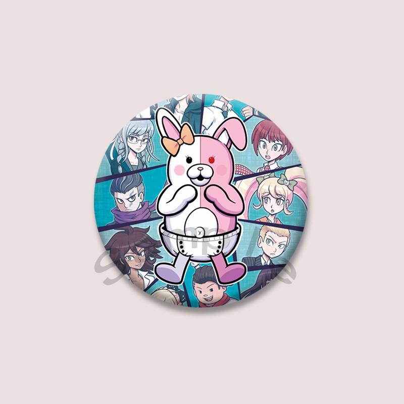 Anime Spiel Danganronpa Anstecknadeln Schwarzer Bär Kyoko Kirigiri Cartoon Cosplay Abzeichen Runde Brosche für Rucksack Tasche Zubehör Geschenk