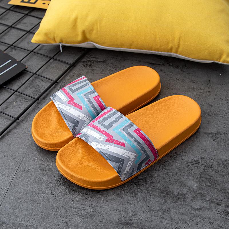 Ladies New Slippers Summer Seasons Home Furnishing Outdoor Slippers Toe Slippers Couple Fashion Cartoon Non-slip Slippers