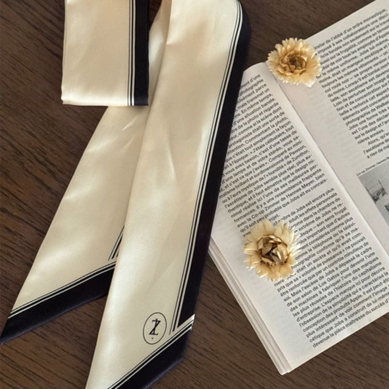 Lucirzu Lucir zu Silk Twillies Scarf (ivory)