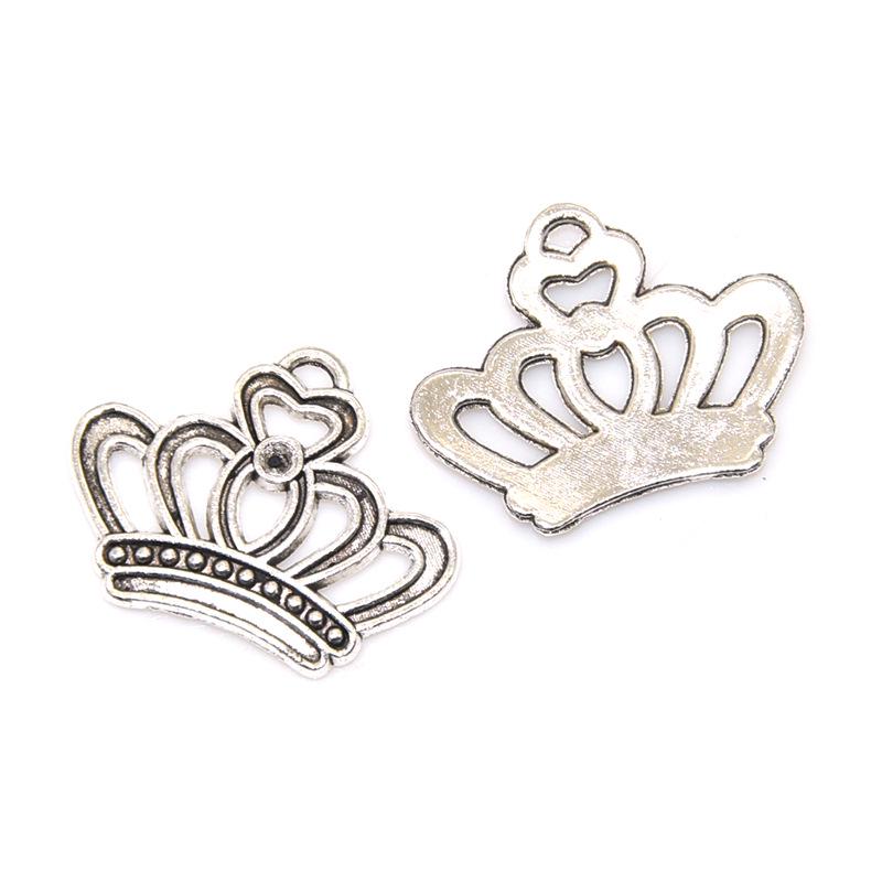 DIY Hollow Retro Crown Pendant for Necklace or Bracelet - Alloy Jewelry Charm (23*18mm)
