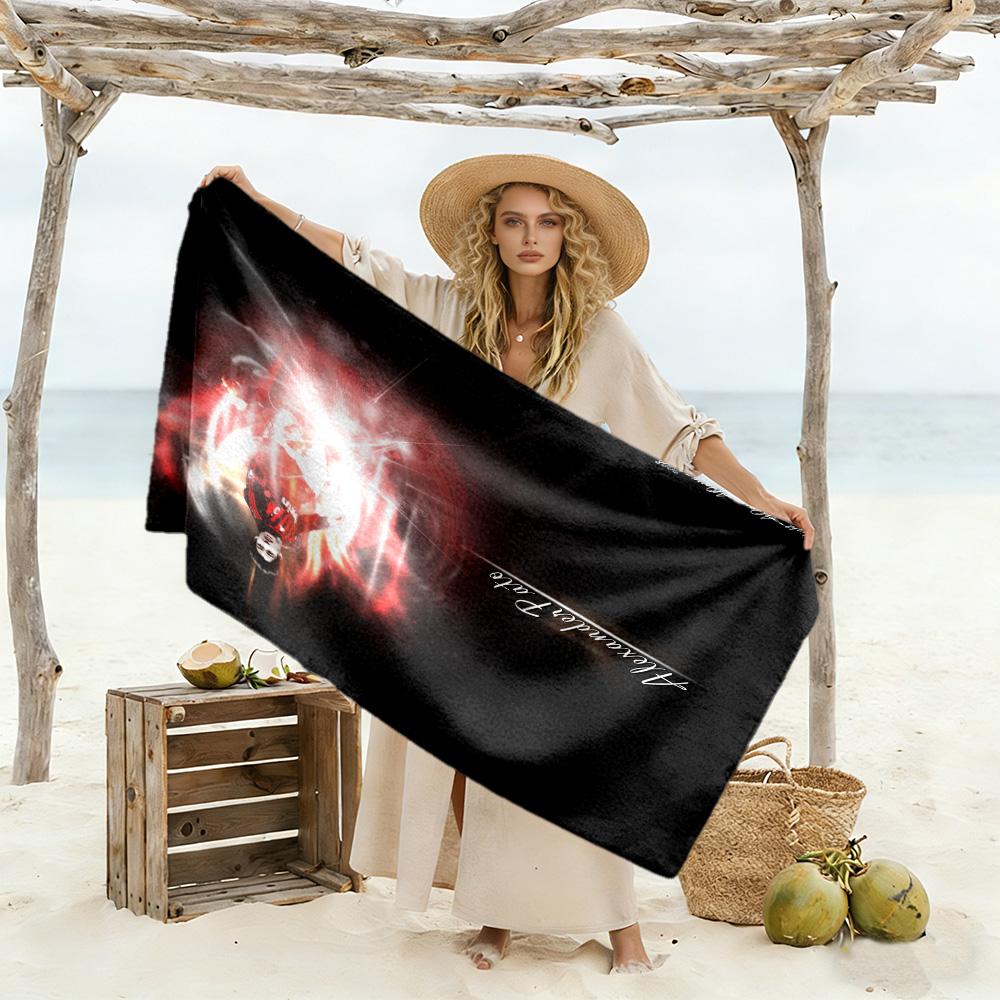 Street Art Revolution Beach Towel Super Soft Microfiber Quickdry Fabric Comfortable Lightweight