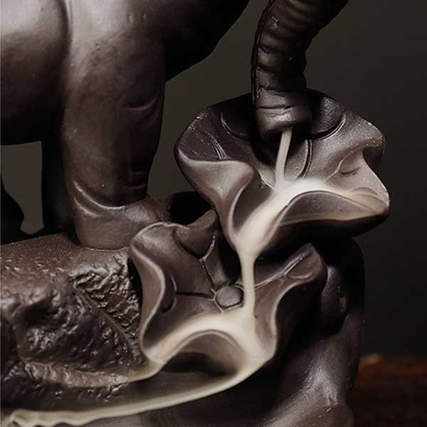 Purple Sand Elephant Ornamental Aromatherapy Furnace Thai God Elephant Smoke Backflow Incense Furnace Crafts Home Decoration