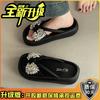 Fashion round head thick-soled slippers women's summer Korean version versatile and beautiful temperament casual rhinestone muffin sandals one-word d