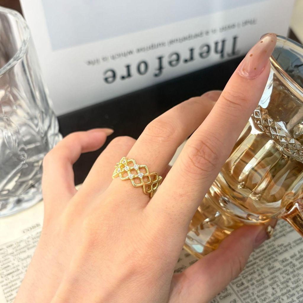 Women's Grid Zirconia Lace Ring - High-End, Versatile, Trendy Jewelry