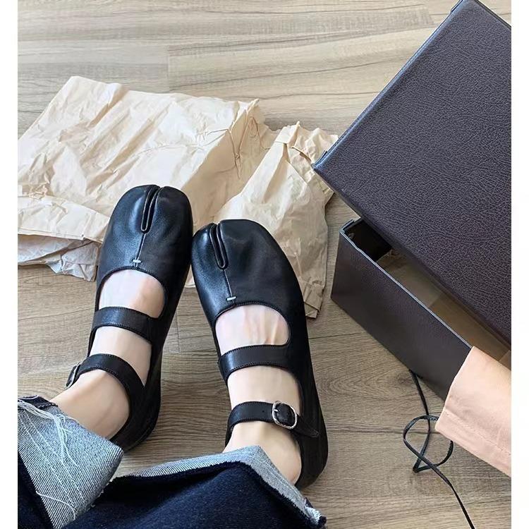 Sheepskin version~ Grape mother split-toed Mary Jane genuine leather single shoes women's round head pig's trotters buckle strap flat sheepskin pig