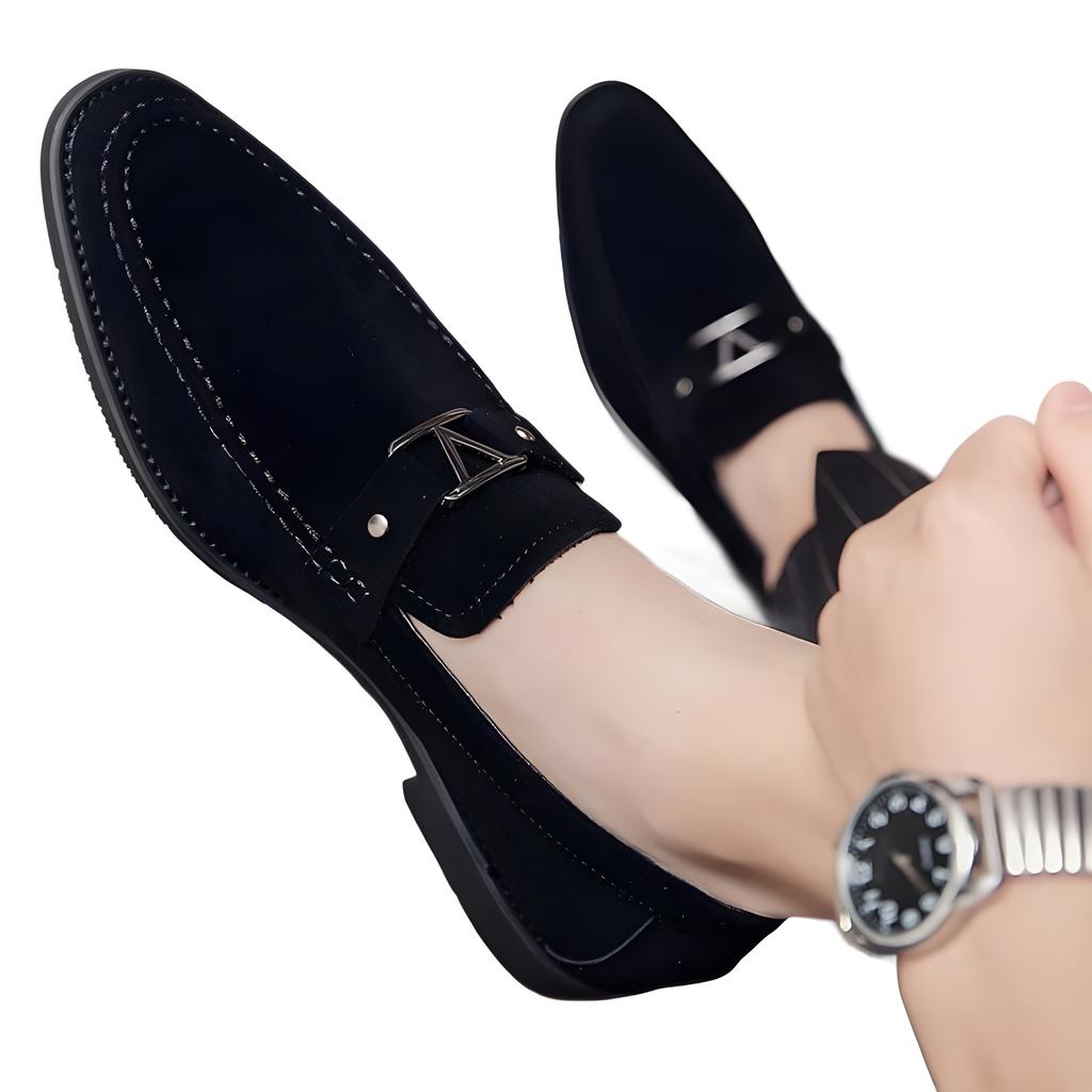 Fashion Classic Suede Loafers Men Flock Shoes Business Breathable Slip-On Casual Driving Shoes Evening Dress Men's Shoes Wedding Shoe