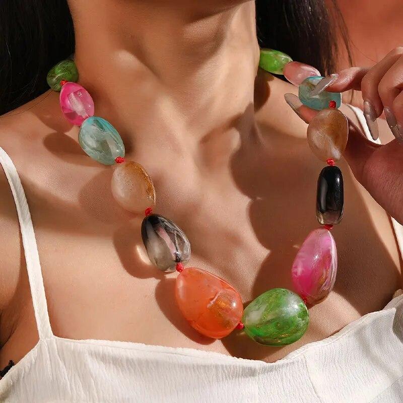 

Модные милые красочные ожерелья из смолы для женщин и девочек, винтажный дизайн, цепочка из бисера, короткое колье-колье, простые ювелирные изделия для вечеринки