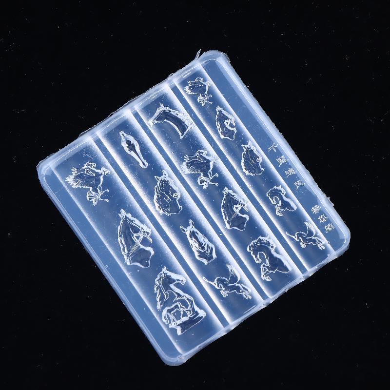 Διαφανές Ανάγλυφο Κεφάλι Αλόγου Σιλικόνης Φόρμα Νυχιών Μεικτού Μεγέθους Διαμορφωμένες Μαλακές Πλάκες Σφράγισης Χαραγής Art Μανικιούρ Εργαλεία Φόρμας