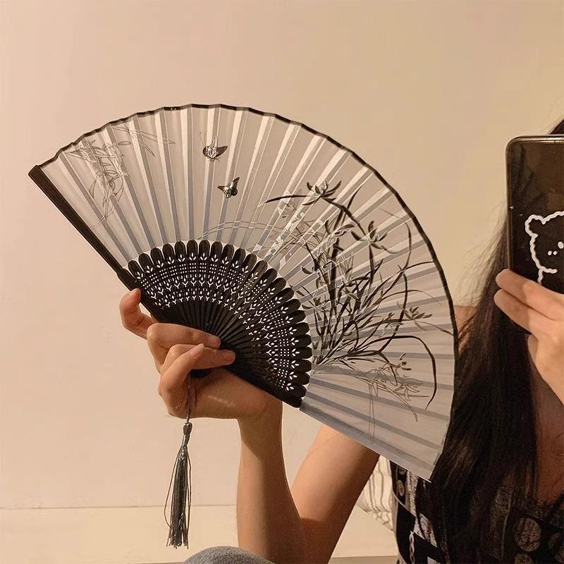 

Chinese Folding Fan: Portable Black Bamboo Hanfu Dance Accessory