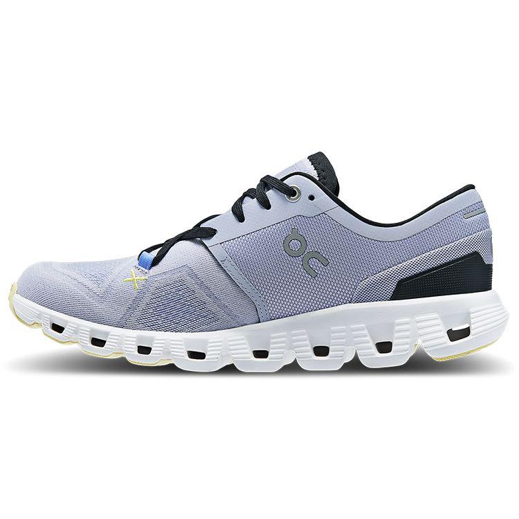 

О бегущем Cloud X 3 Nimbus White (Женский) Женские кроссовки 60.98253 37.5
