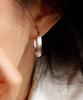 Jnui Classic Hoop Earrings