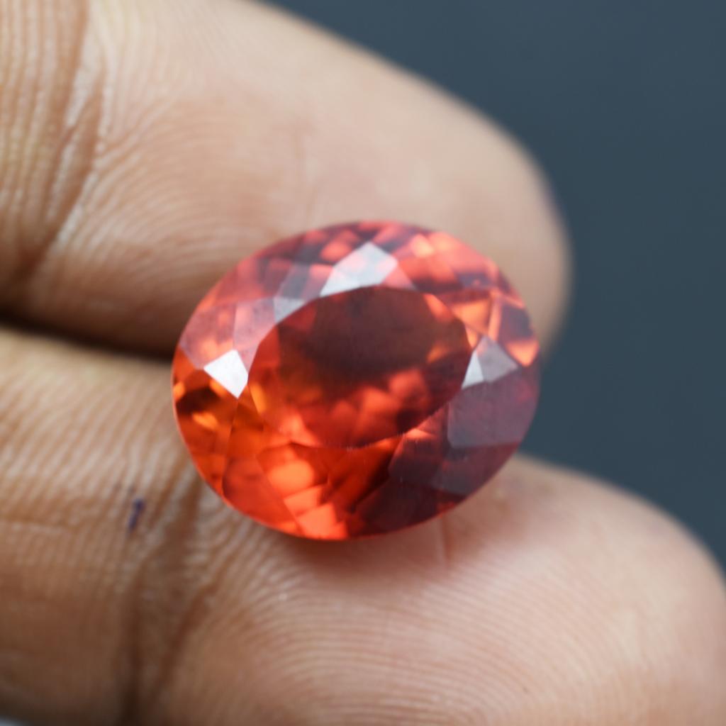 Natural 10.50 Carat Oval Cut CERTIFIED Orange Ceylon Sapphire Loose Gemstone