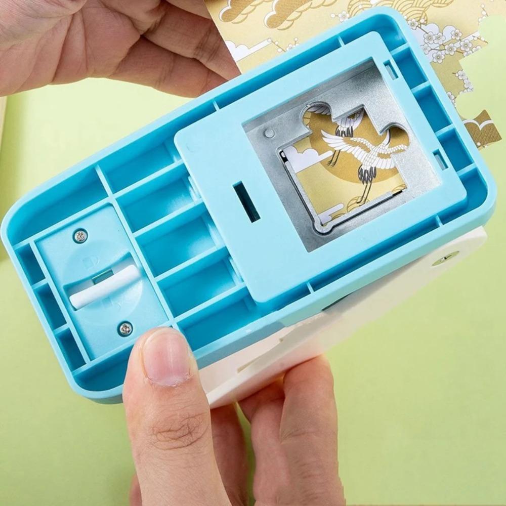 Plastic and Metal Puzzle Punch Portable Puzzle Machine New Hole Punch