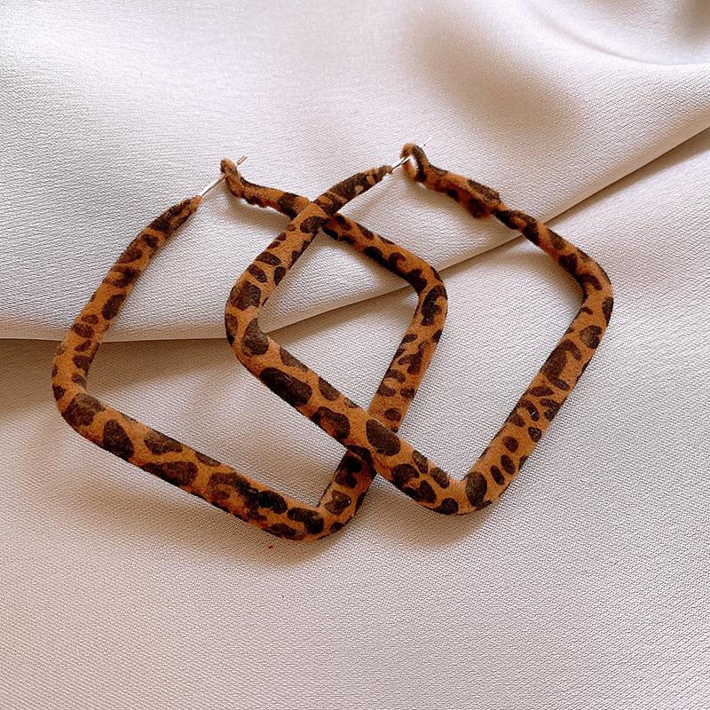 Love Geometric Artificial Tiger's Eye Stone Stud Earrings Retro Maillard Earrings Light Luxury Earrings