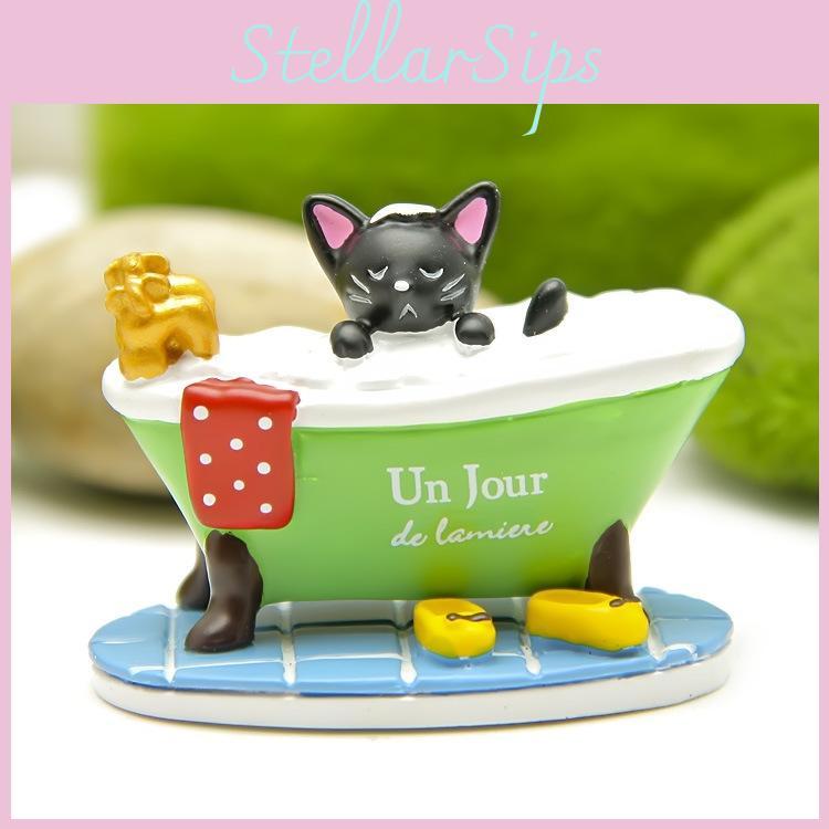 Black Cat Taking A Bath In The Bathtub Resin Ornament For Photography And Gift Use