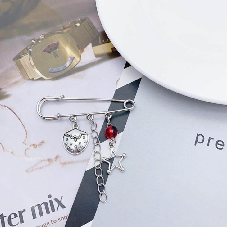 Trendy Lapel Pin Delicate Chain Pins Fashion Pendant Brooch Alloy Material