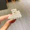 Small Pearls Acrylic Hair Claw Clips Small Size Makeup Hair Styling Barrettes For Women Cute Mini Claw Clip Hair Accessories