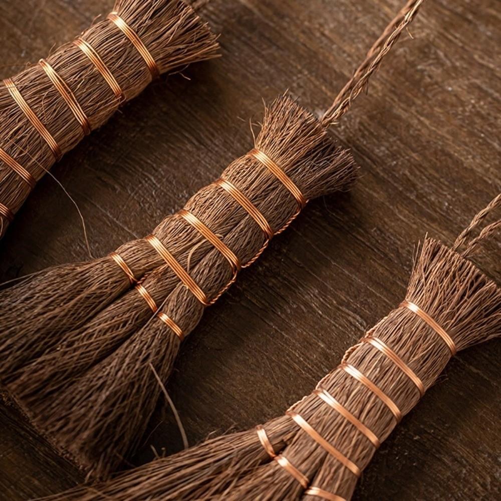 Natural Tea Cleaning Brush Traditional Mini Whisk Broom Tea Ware Scrubber Dust Removal