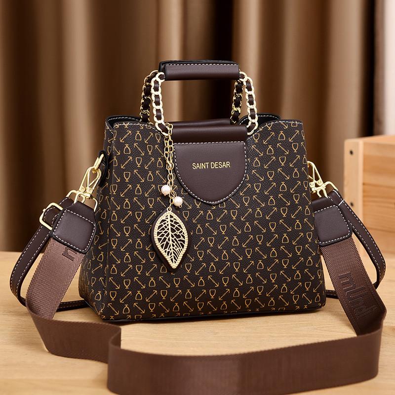 Chic Vintage Inspired Pu Handbag For Women With Spacious Interior And Elegant Color Options
