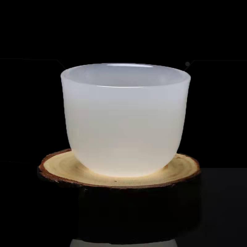 Jade Green Bowl, Wine Cup, Teapot, and Lid Set - Elegant Imitation Jade Tea Set for Gifts and Conferences.