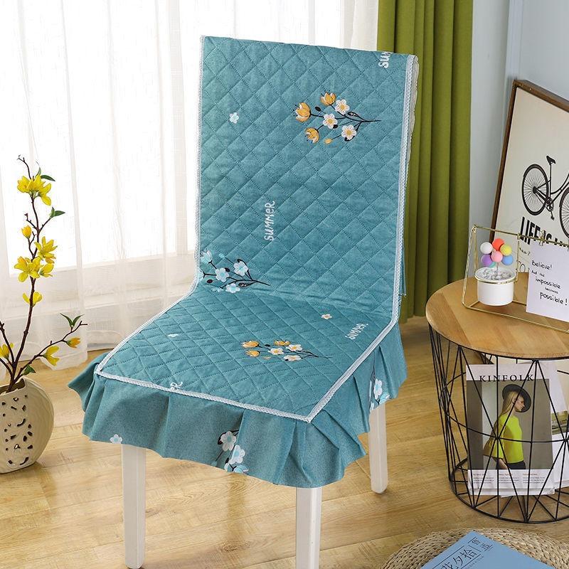 One Piece Seat Cover Quilted Checkered Skirt Hem Seat Covers Multiple Styles of Seat Cushions, Dust-proof and Anti Slip Chair Protective Covers