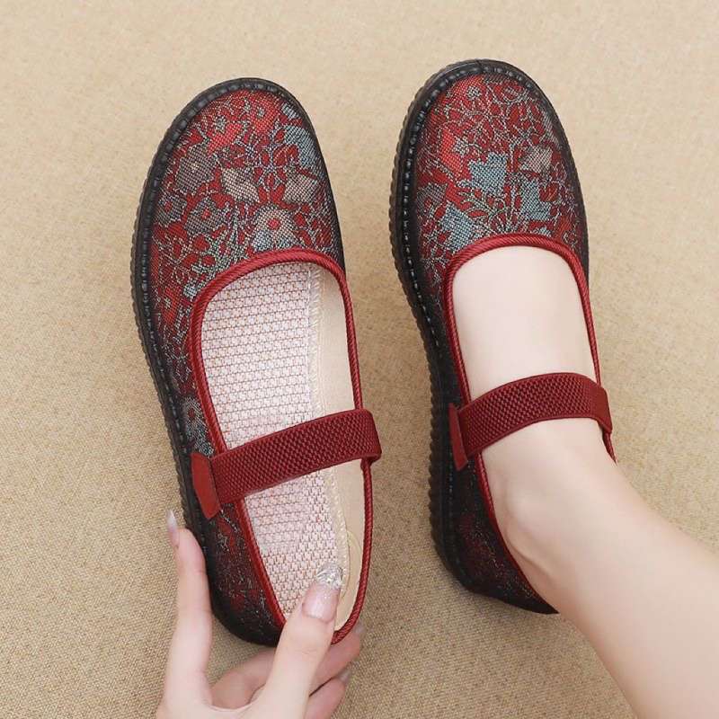 Old North Cloth Shoes Women's Spring and Autumn New Elderly Soft-soled Grandma Shoes Comfortable Flat-soled Old Lady Lightweight Cloth Shoes