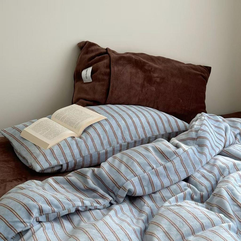 Thickened Milk Fleece Girl'S Heart Simple Stripe Mix And Match Bed Four-Piece Coral Fleece Quilt Cover Bed Sheet 2
