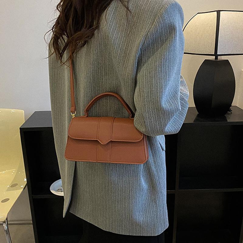 

Simple Handbag Fashionable Single Shoulder Crossbody Bag Small Square Bag