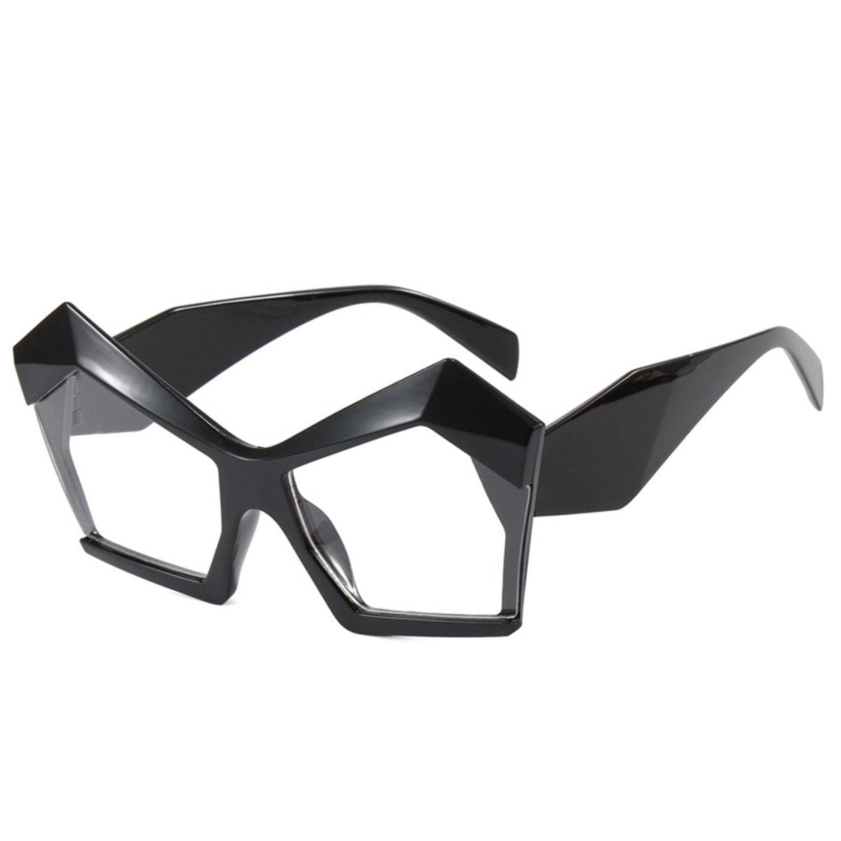 

Солнцезащитные очки в большой полигональной оправе «кошачий глаз». Женские солнцезащитные очки увеличенного размера. Солнцезащитные очки с защитой от солнца, подчеркивающие индивидуальность.