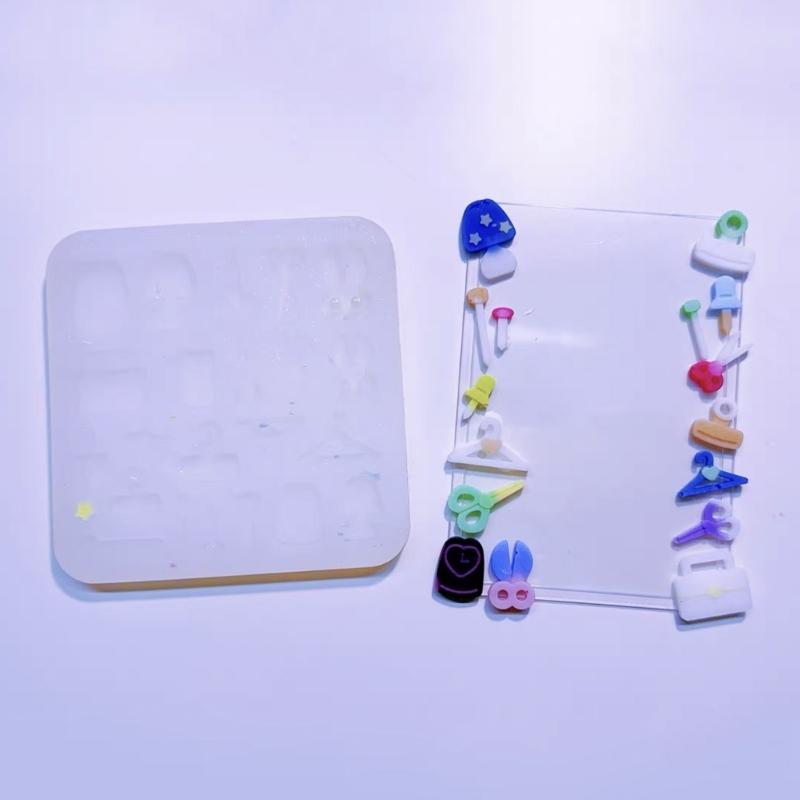 Moule en résine de Silicone, carte à jouer, petit nœud papillon, étoile, en forme de Tennis, artisanat de remplissage, vêtements 3D, bricolage, artisanat fait à la main