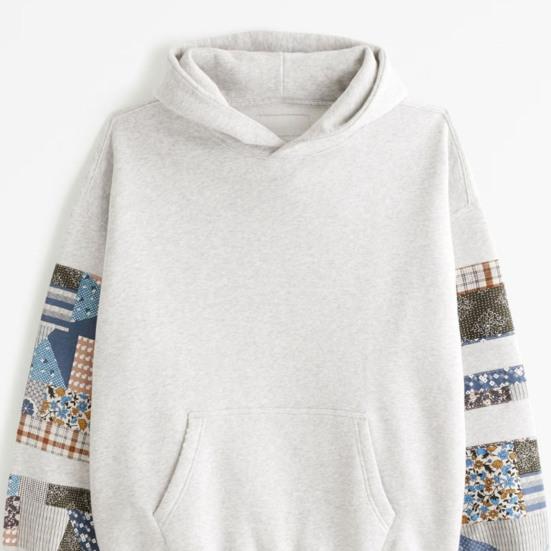 Unisex Hoodie with Big Pocket Retro Printing Long Sleeves Loose Hooded Solid Color Elastic Cuffs Hip Hop Streetwear Top