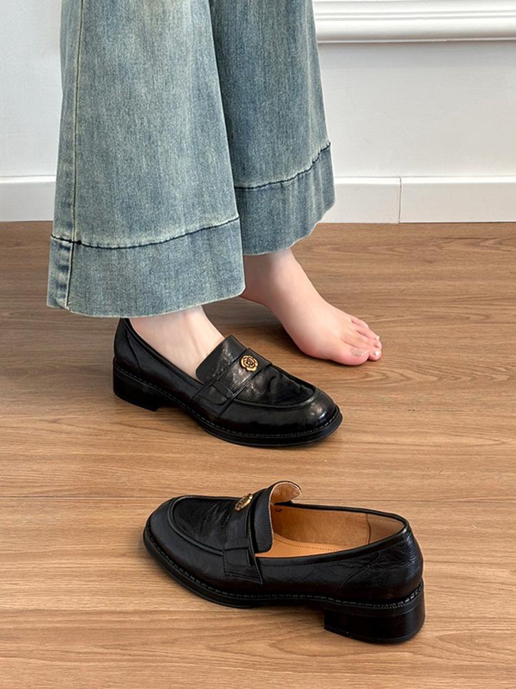 Sheepskin version~ genuine leather new thick-soled camellia one-pedal loafers women's British style retro small leather shoes single shoes
