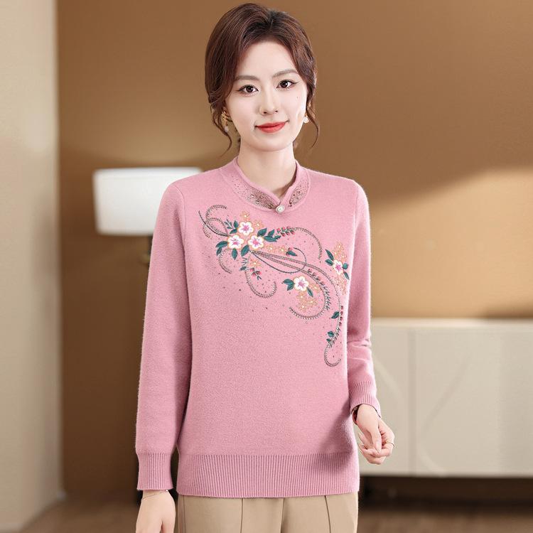 

Новый осенне-зимний материнский ципао с вышивкой на воротнике, теплый свитер для женщин среднего и пожилого возраста, китайский стиль, утолщенный цельнокроеный свитер 3XL розовый