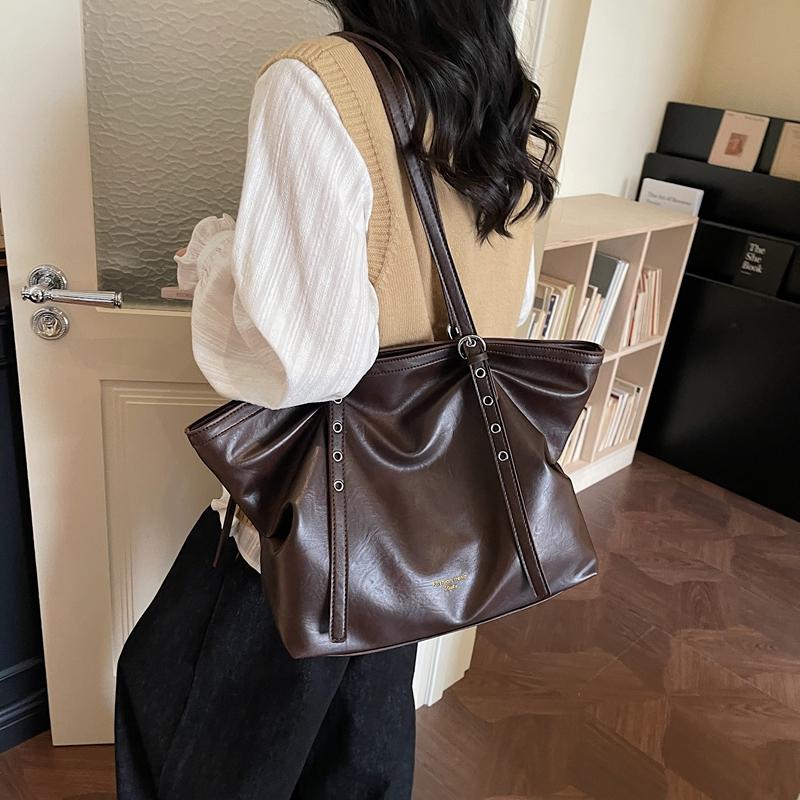 Leather Tote Bag with Adjustable Straps Large Capacity Everyday Fashion Shoulder Bag