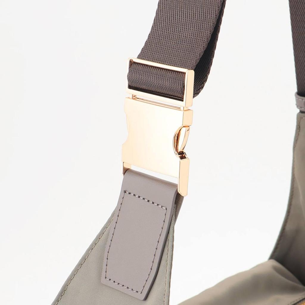 Labagagerie Metal Buckle Box Shoulder Bag, Size S, B008502, Greige (26)