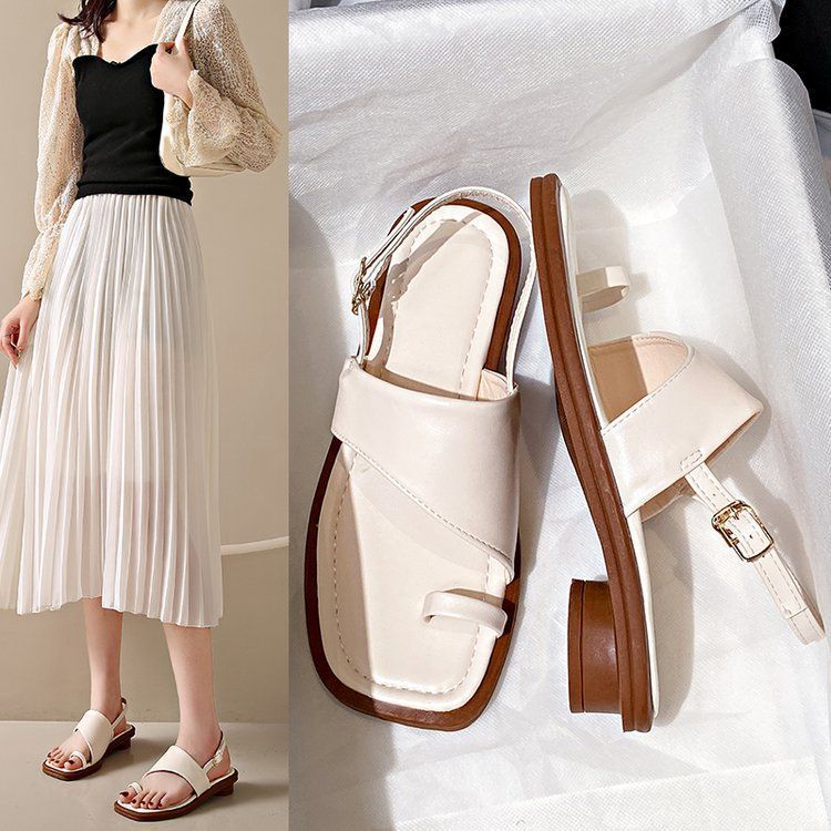 

2025 new summer casual toe simple vacation Korean version sweet niche designer fairy sandals 40