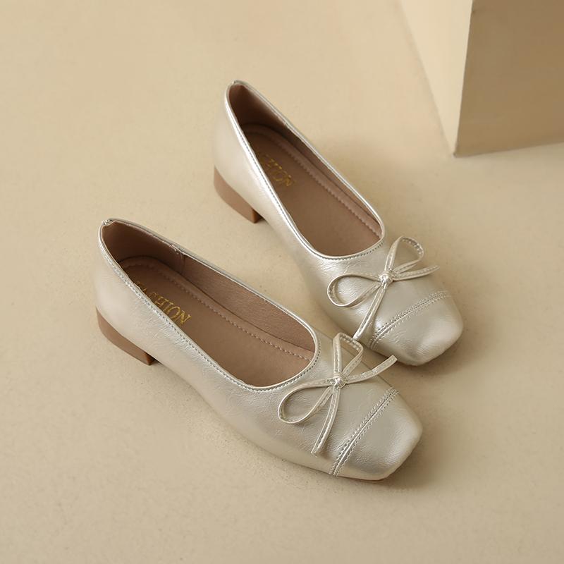 Fashion Spring New French Shallow Mouth Flat Princess Shoes with Soft Sole Retro Square Toe Simple Comfortable Versatile Women's Shoes