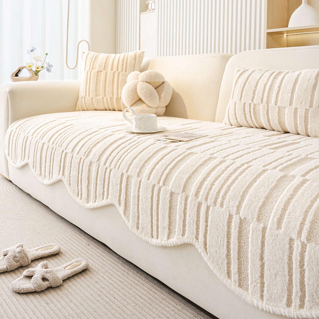 Alien Cream Style Sofa Cover Fabric High-end Feeling Fixed Non Slip Sofa Cushion Comfortable for Autumn and Winter Seasons