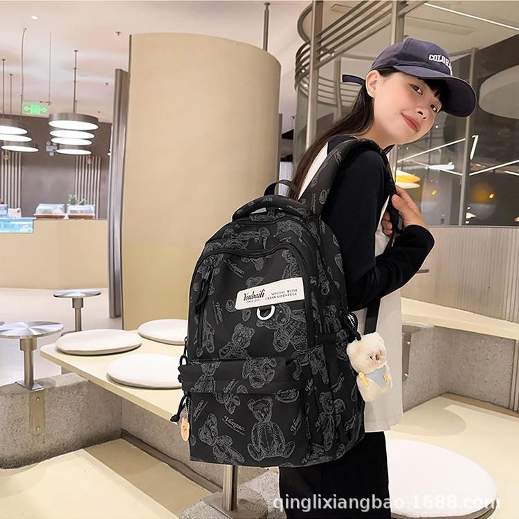 Schoolbag schoolbag for female junior high school students, simple printed bear, large-capacity backpack, new trendy college student couple computer