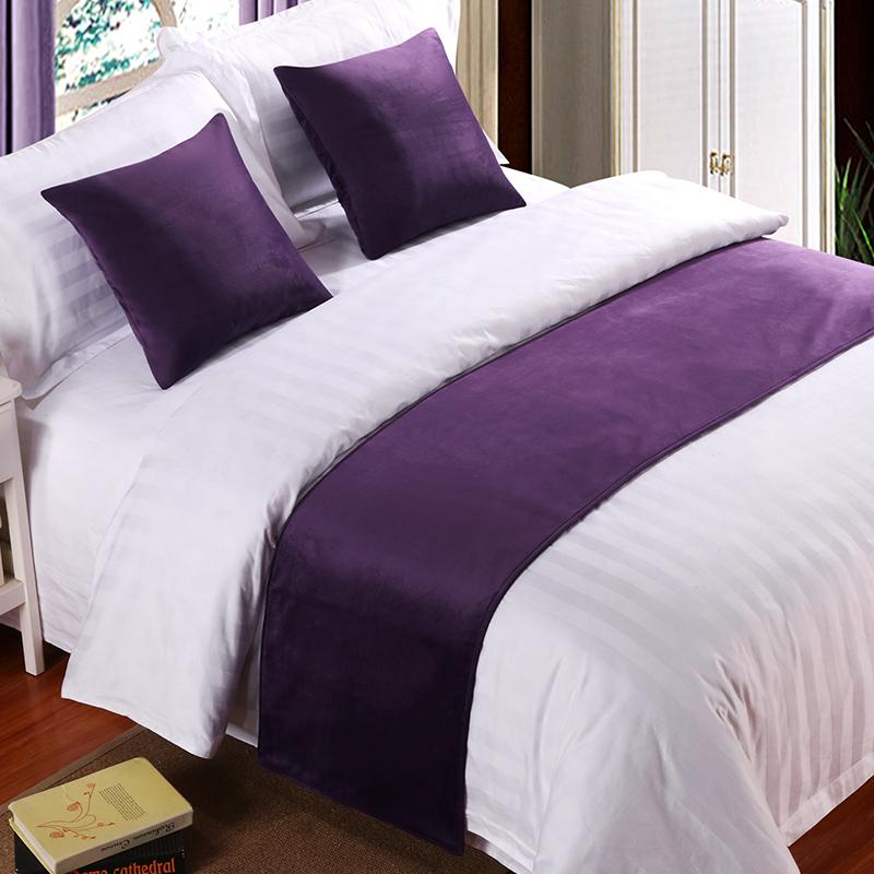Luxury Velvet Solid Bed Runner Scarf Protector Slipcover Bed Decorative Scarf for Bedroom Hotel Wedding Room Twin/Queen/King
