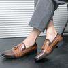 Mode Spitzschuhe für Herren Modischer Quasten-Designstil Trendige Party Nachtclub Outdoor Walking Trendiger Herren Slipper