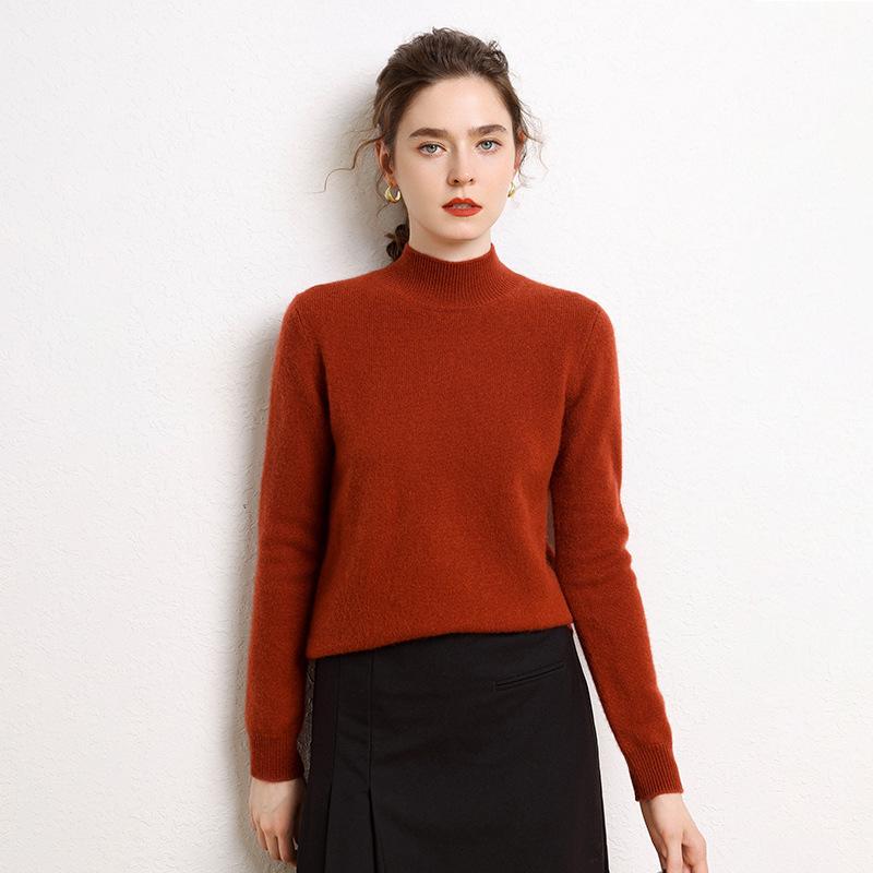 2026 Autumn/Winter Women's Cashmere Sweater: Half-High Collar, Solid Color, Gentle Style, Loose yet Slimming, Warm Base Layer.