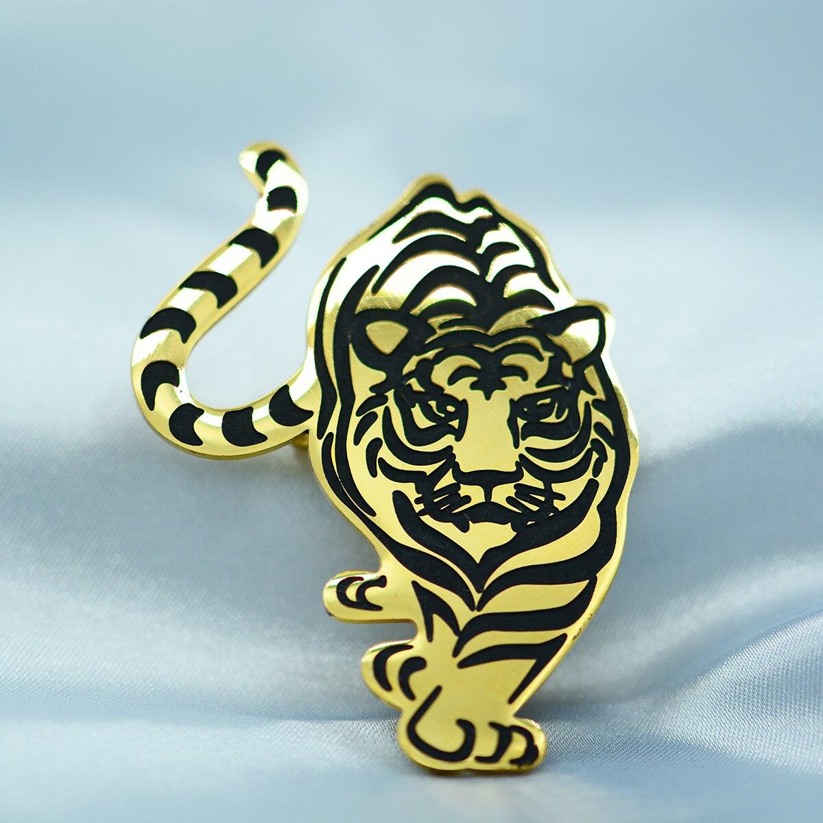 

Blucome новейшие броши в форме тигра, корсаж из сплава для женщин и девочек, костюм, сумка, шарф, шляпа, булавки, ювелирные аксессуары золотой