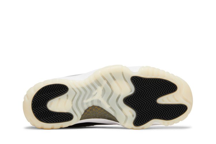 Men's Sneakers Jordan 11 Retro DMP Gratitude (2023) White / Metallic Gold - Black