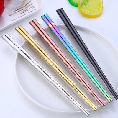 1 Paar Edelstahlgeschirr, bunt, Länge 23 cm, wiederverwendbare Essstäbchen, Geschirr, Hochzeitsfeier, Festival, Anlässe, chinesisches Geschenk