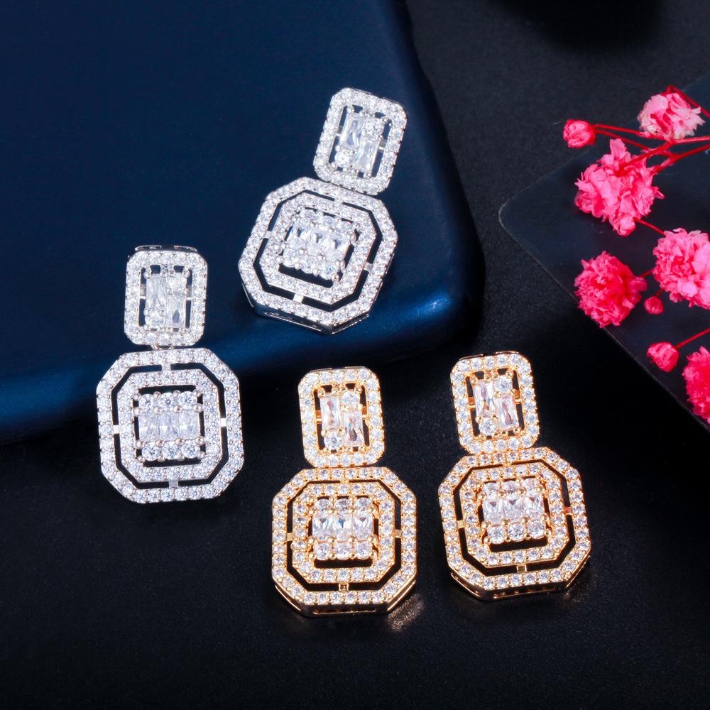 Popular Earrings Multilateral Hollow Needle Earrings High Quality Geometric Stud Earrings